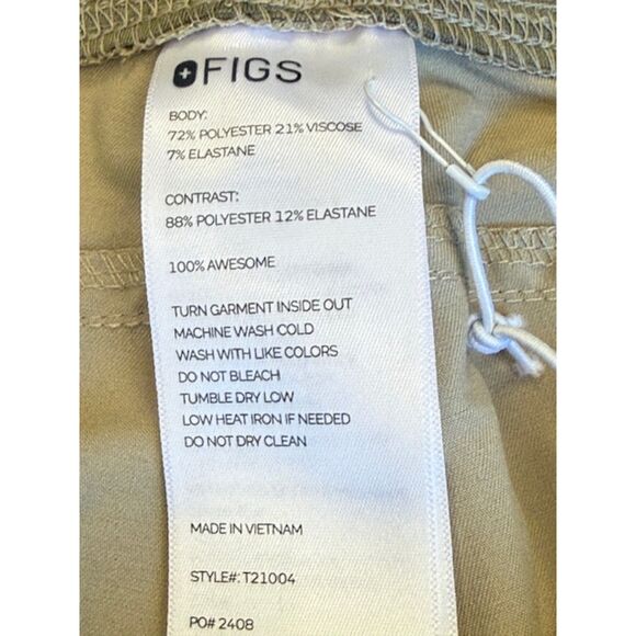 FIGS Kade Cargo Scrub Pants Khaki Tan Beige Medium M NWT Medical Nurse Pockets - Picture 8 of 8
